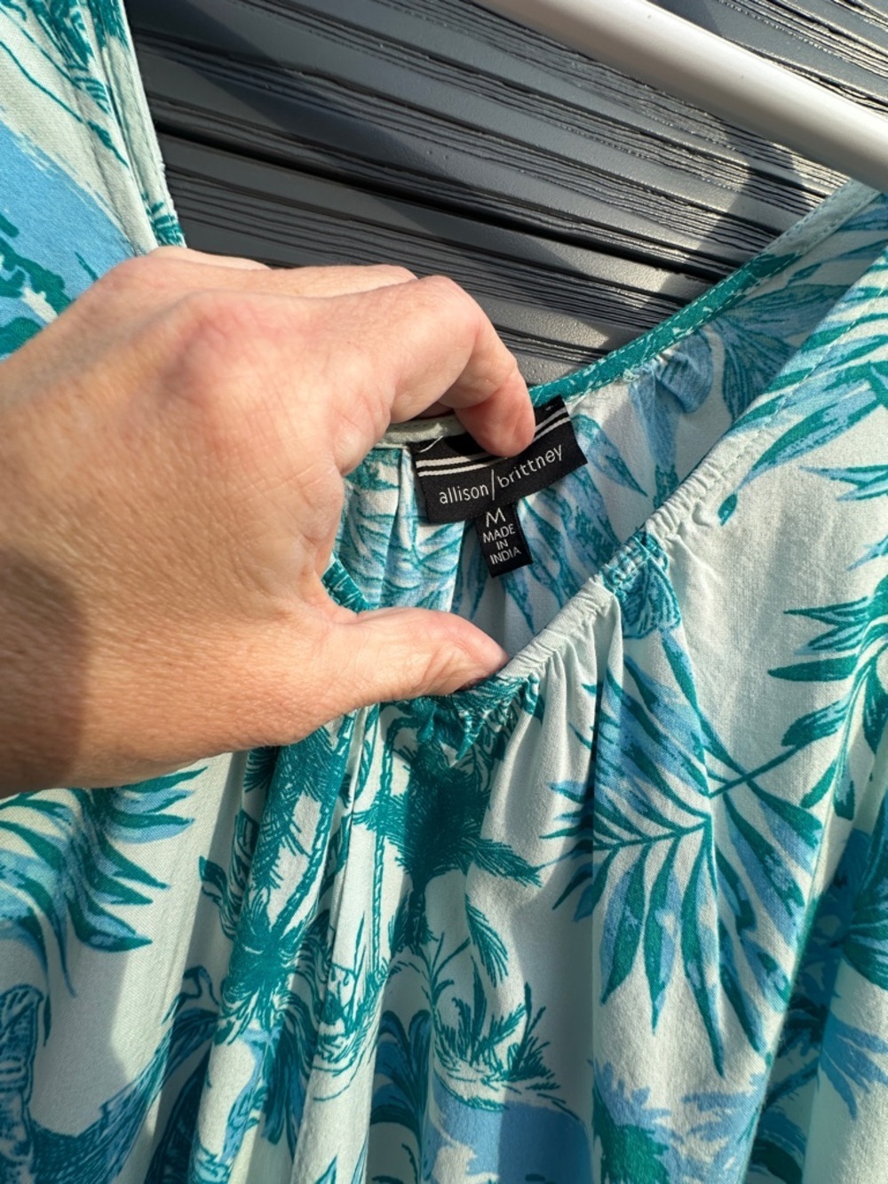 Tropical Palm Print Romper Medium Teal Aqua Sleeveless Flowy - Picture 4 of 6